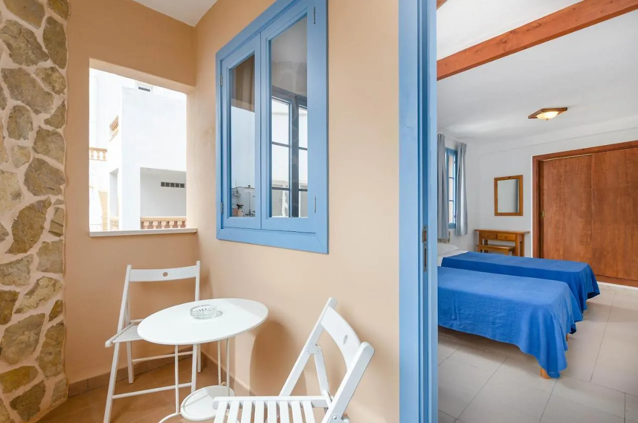 Hostal Marina Cala Ratjada  0*, Cala Ratjada (Mallorca) Španělsko