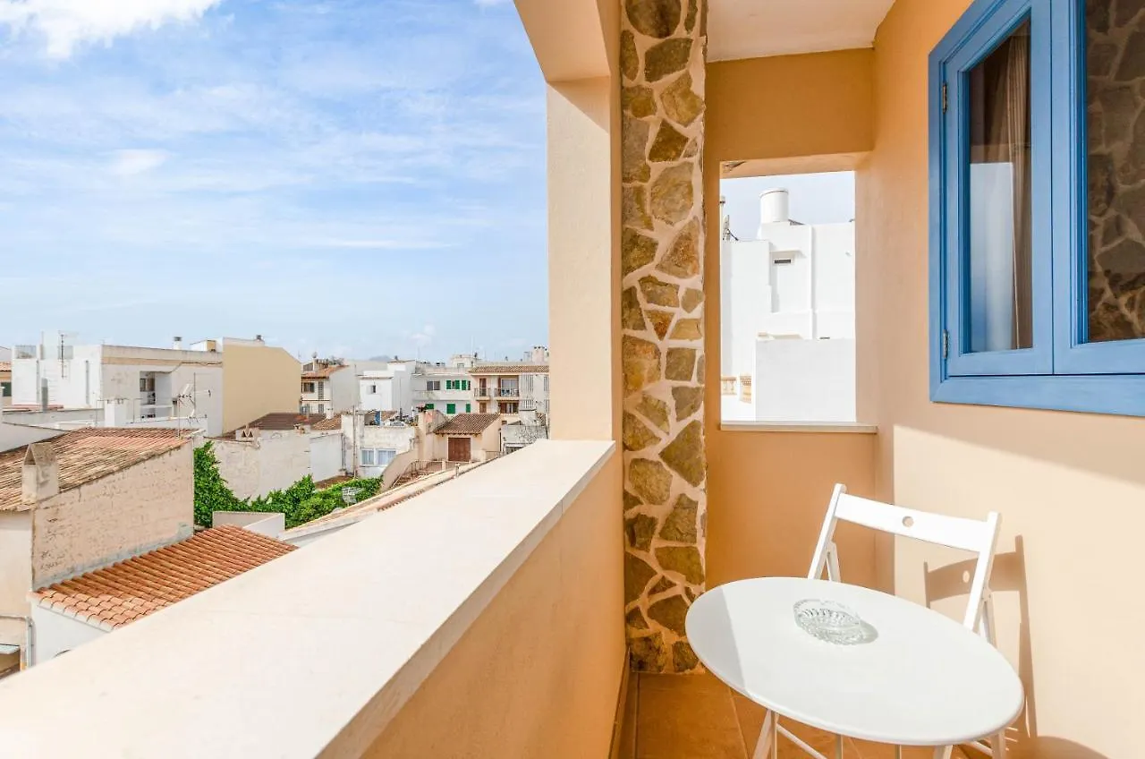 Hostal Marina Cala Ratjada  Penzion